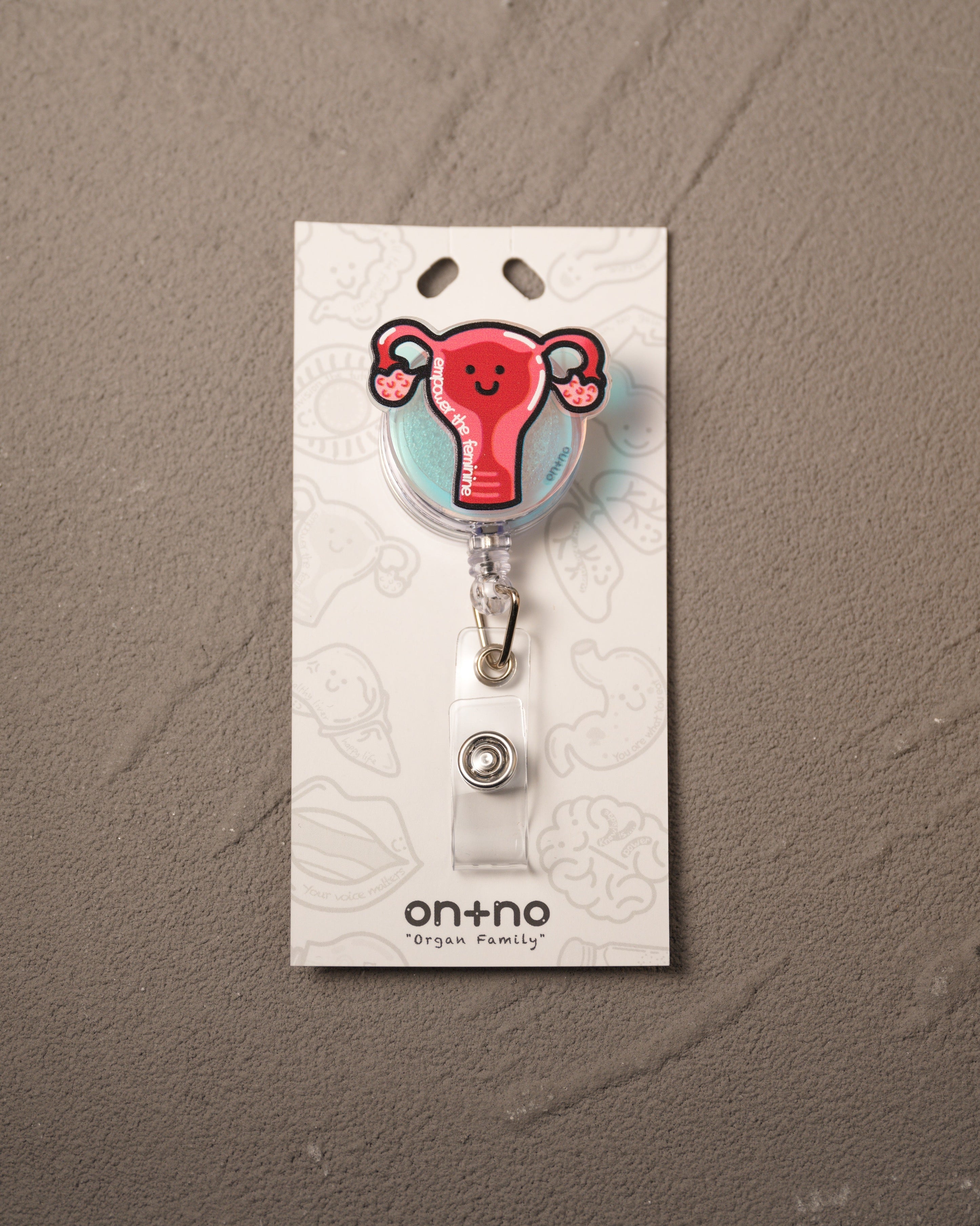 Retractable badge holder - Uterus
